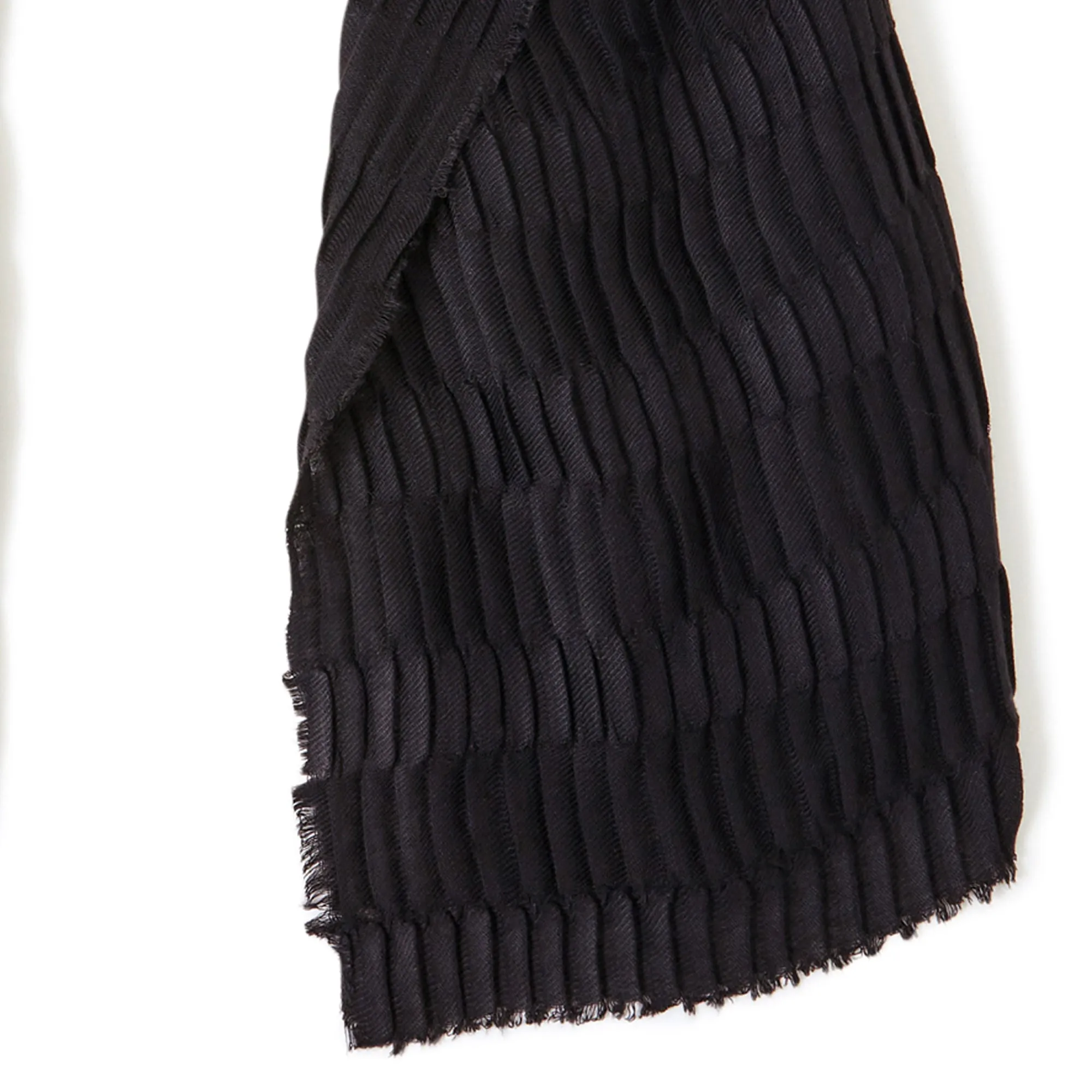 Accessorize London Women's Black Textured Pleat Scarf