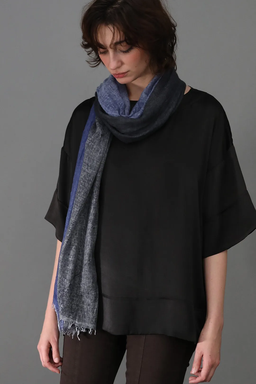 BRYAN NAVY SCARF IN HAND DYED CASHMERE