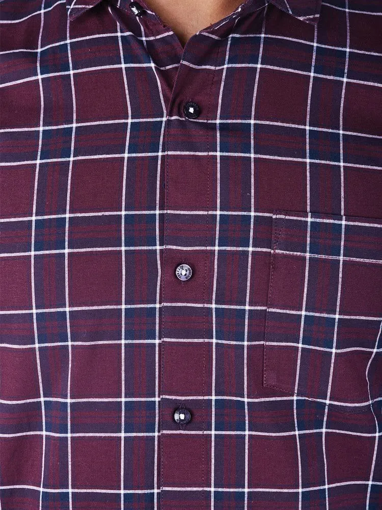 Check Shirt - Men Regular Fit Checked Spread Casual Shirt