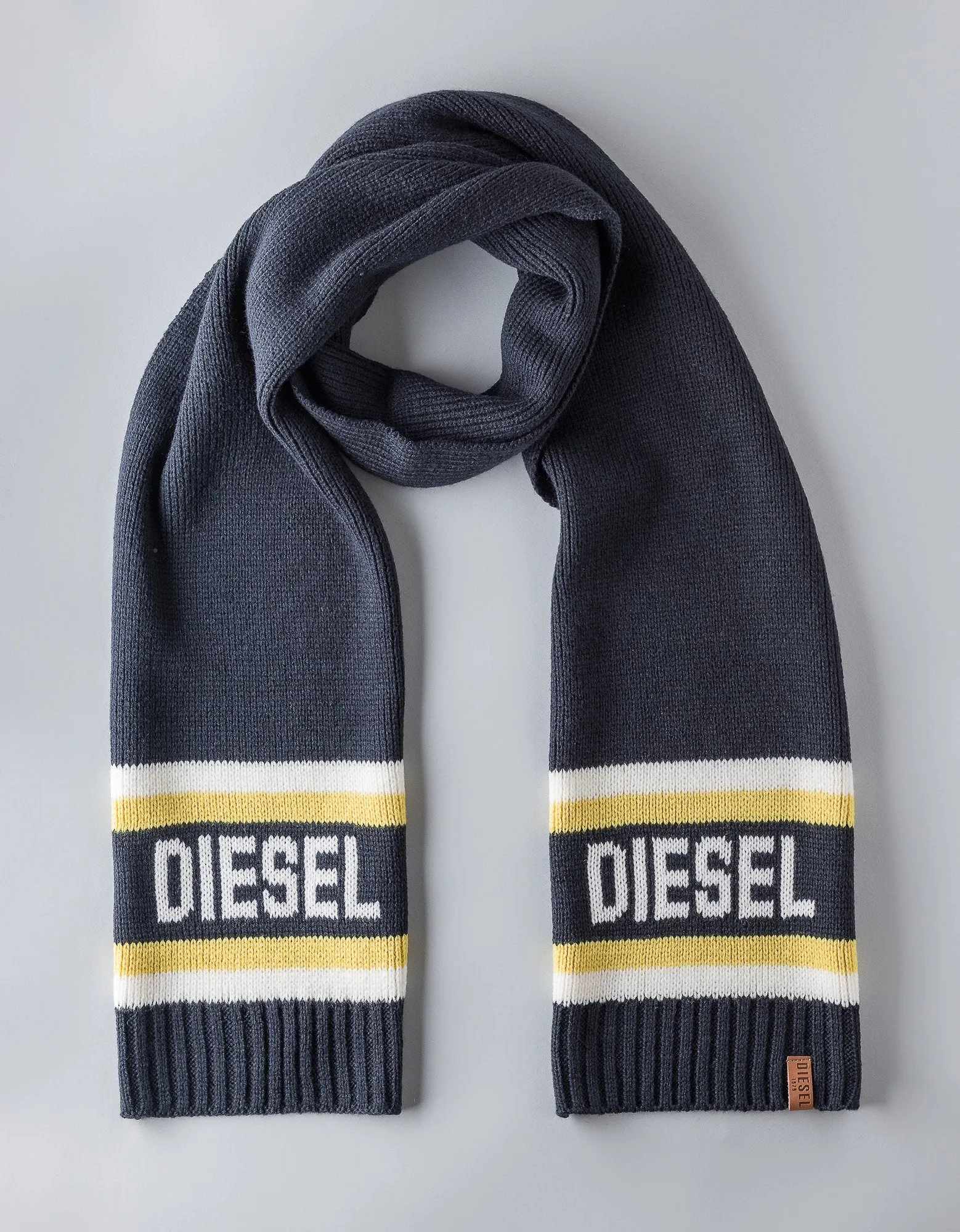 Franklin Scarf Navy