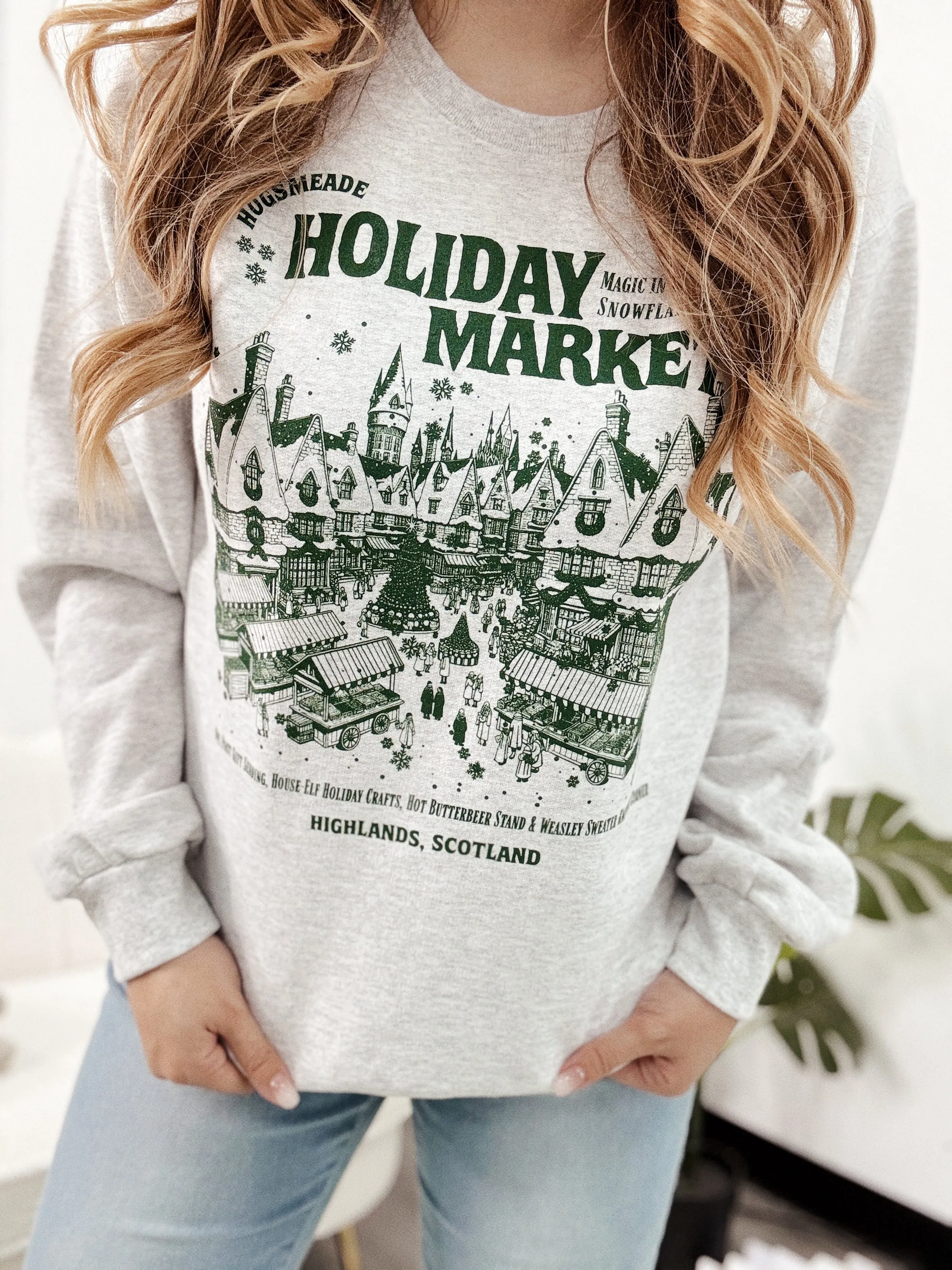 Holiday Market Crewneck Sweatshirt