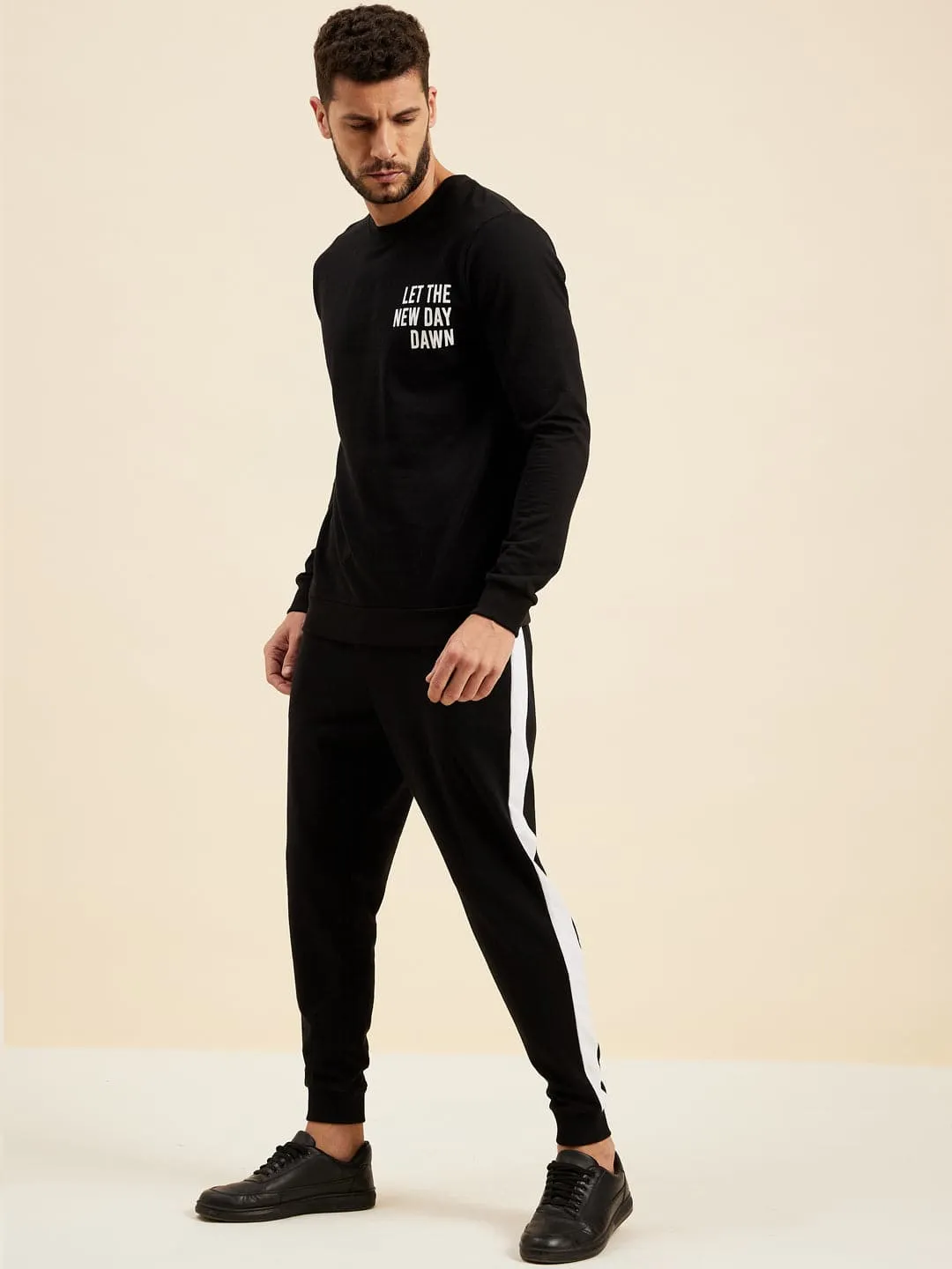 Men Black Relax Fit Side Tape Joggers