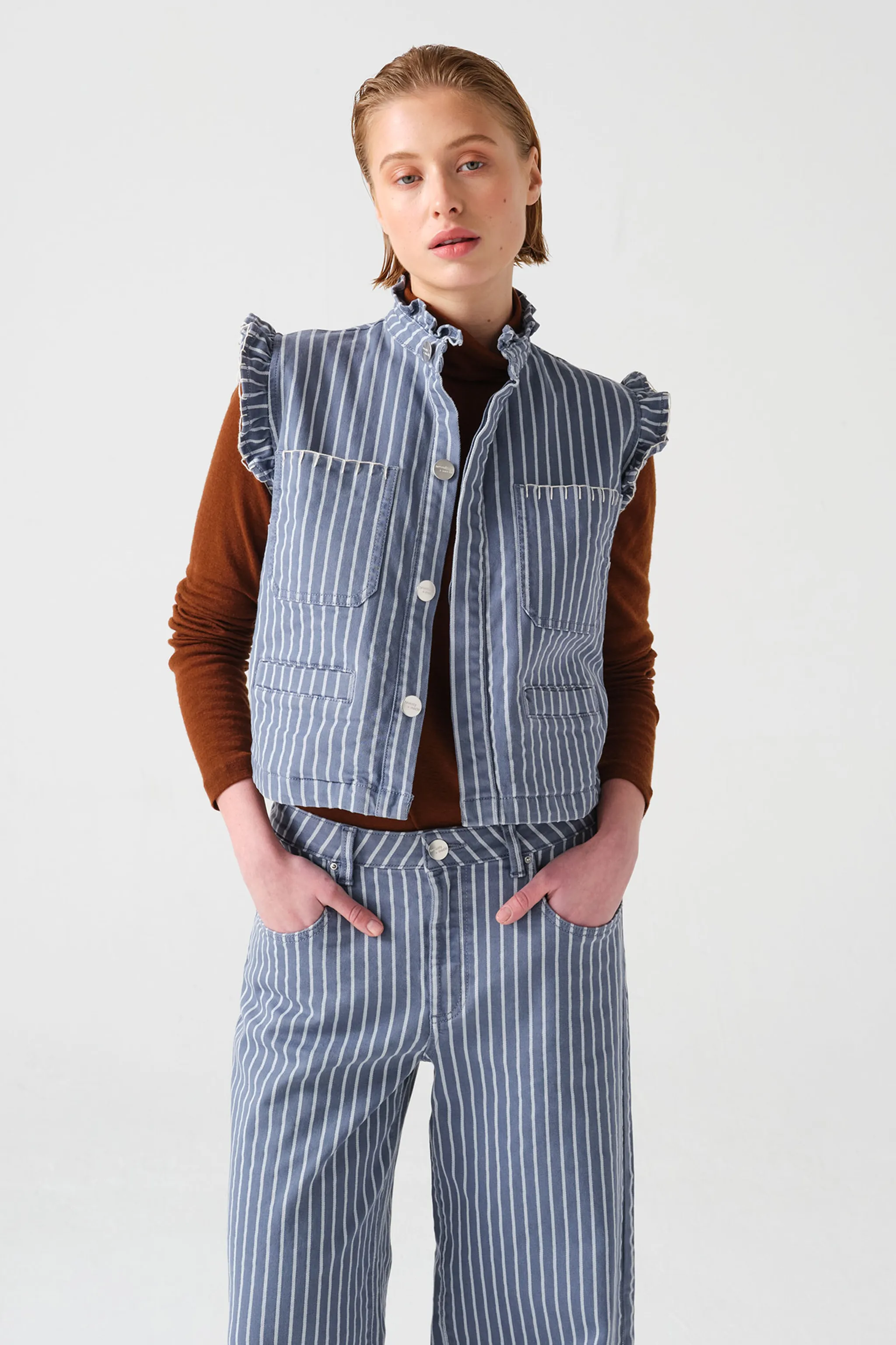 Pablo Vest in Washed Denim Wide Stripe