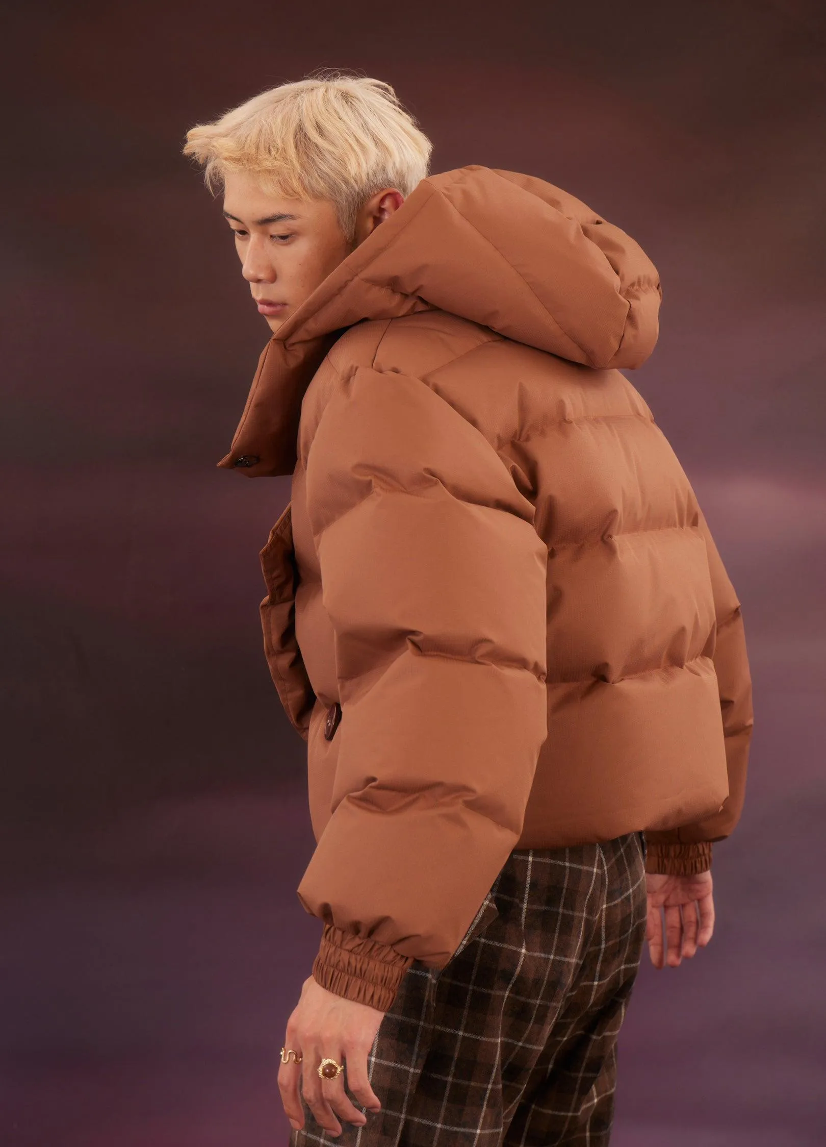 Puffy Almond Cropped Down Unisex Jacket