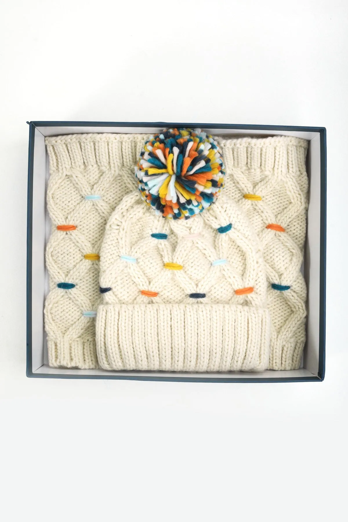 Snood Scarf & Beanie Hat Gift Set in Cream